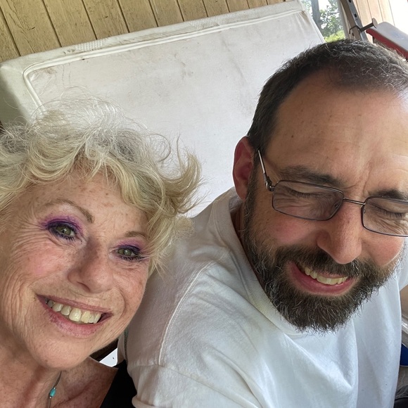 Meet your Posher, Sherry - Picture 5 of 17